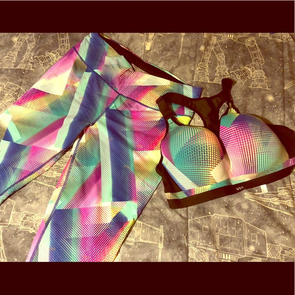Victoria’s Secret workout crop and sports bra set